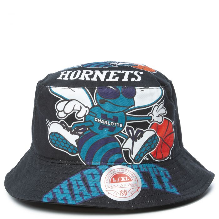 Charlotte Hornets MONOCHROME XL-LOGO Grey-Black Fitted Hat