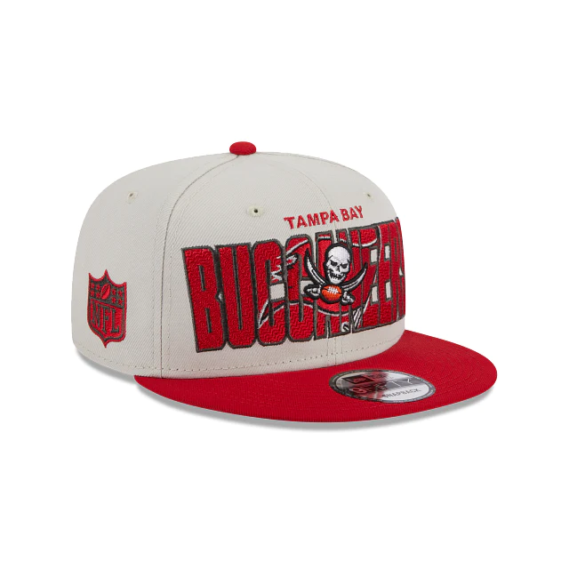 Womens New Era Tampa Bay Buccaneers Red Baseball Cap - Adjustable