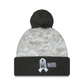 CHICAGO BEARS 2024 NFL SALUTE TO SERVICE CUFFED KNIT BEANIE WITH POM - ARTIC WHITE/GRAPHITE