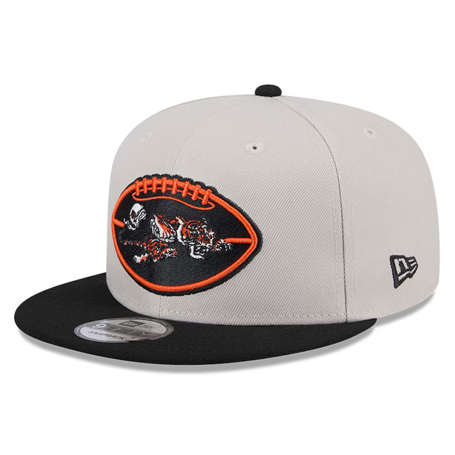 CINCINNATI BENGALS 2024 NFL SIDELINE HISTORIC 9FIFTY SNAPBACK HAT - STONE/BLACK