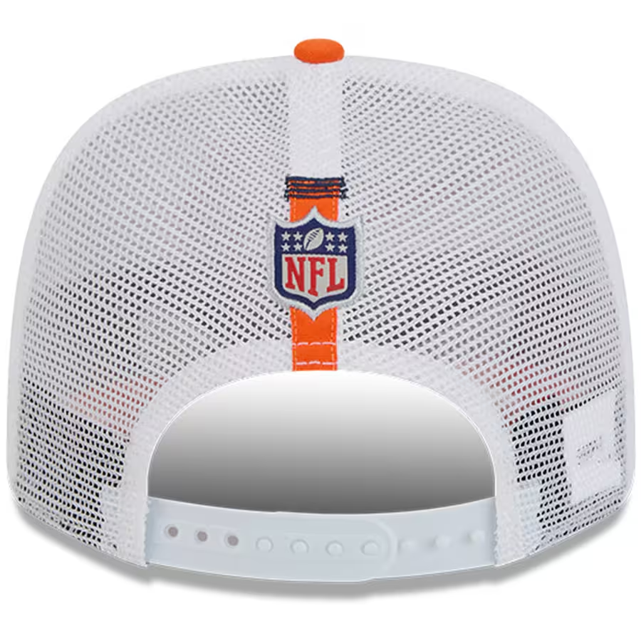 DENVER BRONCOS 2024 NFL TRAINING CAMP 9SEVENTY STRETCH SNAP TRUCKER HAT - WHITE