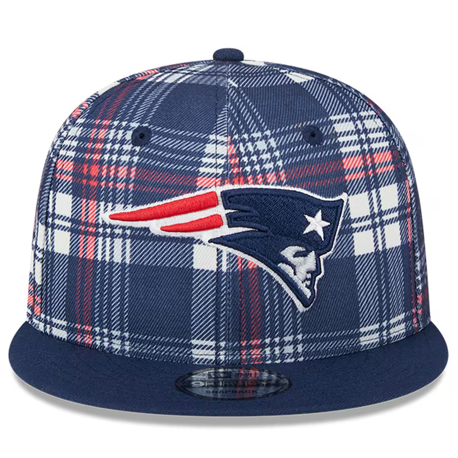 NEW ENGLAND PATRIOTS 2024 NFL SIDELINE STATEMENT 9FIFTY SNAPBACK HAT - NAVY