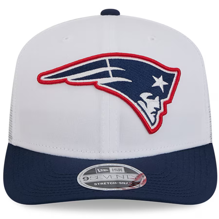 NEW ENGLAND PATRIOTS 2024 NFL TRAINING CAMP 9SEVENTY STRETCH SNAP TRUCKER HAT - WHITE