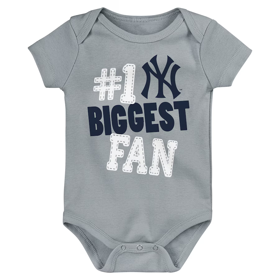 NEW YORK YANKEES INFANT 3-PIECE FAN PENNANT CREEPER SET