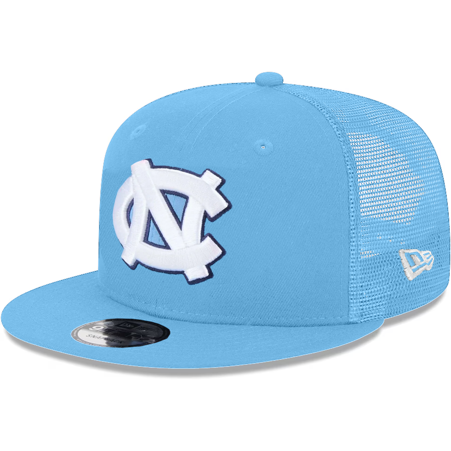 NORTH CAROLINA TARHEELS EVERGREEN TRUCKER 9FIFTY SNAPBACK HAT