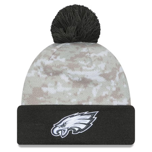 PHILADELPHIA EAGLES 2024 NFL SALUTE TO SERVICE CUFFED KNIT BEANIE WITH POM - ARTIC WHITE/GRAPHITE