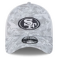 SAN FRANCISCO 49ERS 2024 NFL SALUTE TO SERVICE 39THIRTY FLEX FIT HAT